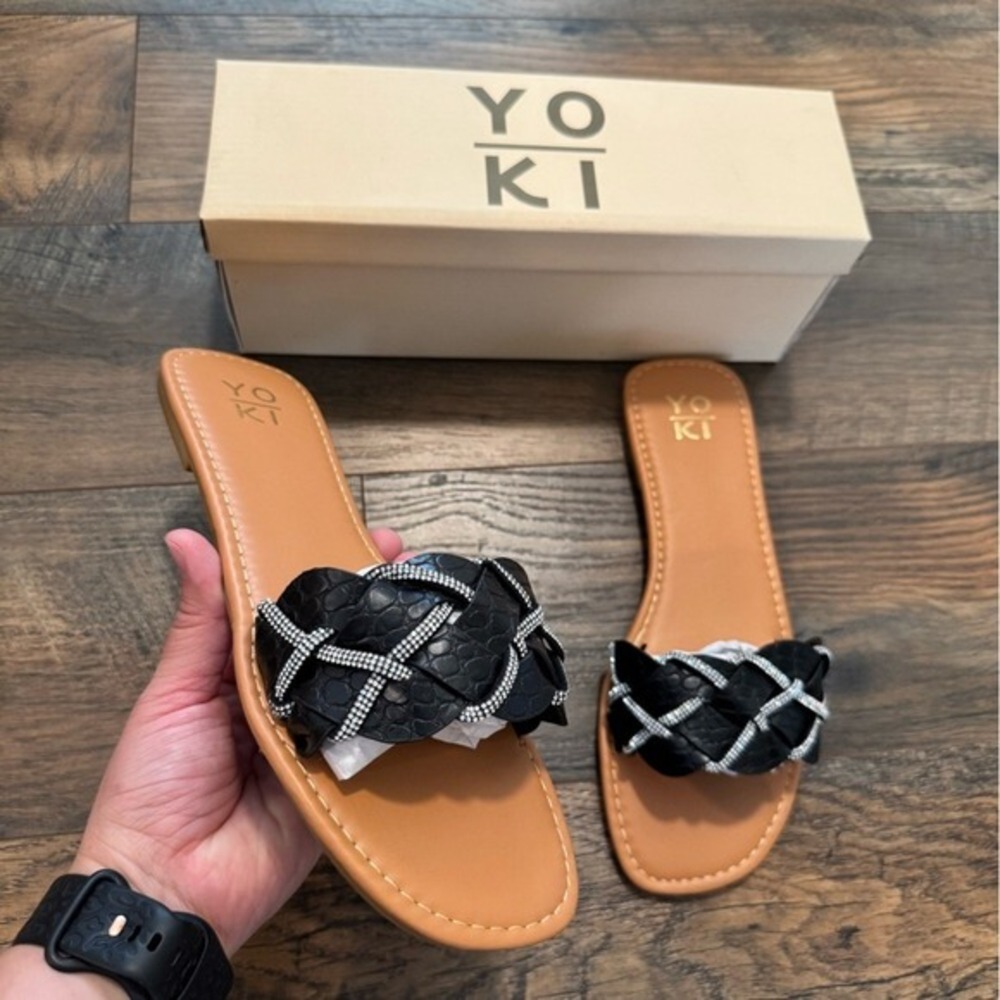 NEW Yoki Alabama Braided Rhinestone Flat Slip-On‎ Faux Leather Sandal Womens 8.5